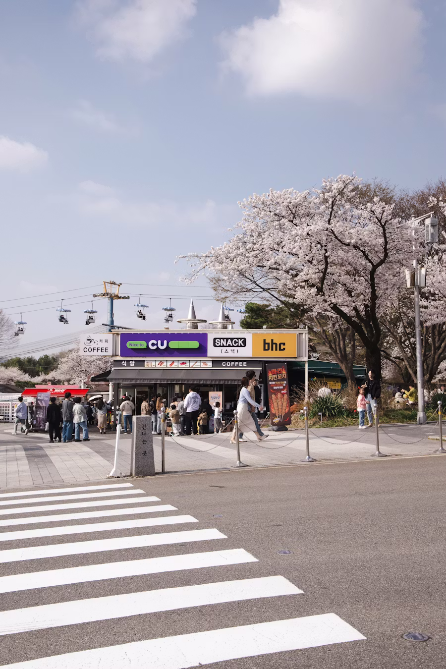 Why Korean Convenience Stores Make American Convenience Stores Feel Outdated
