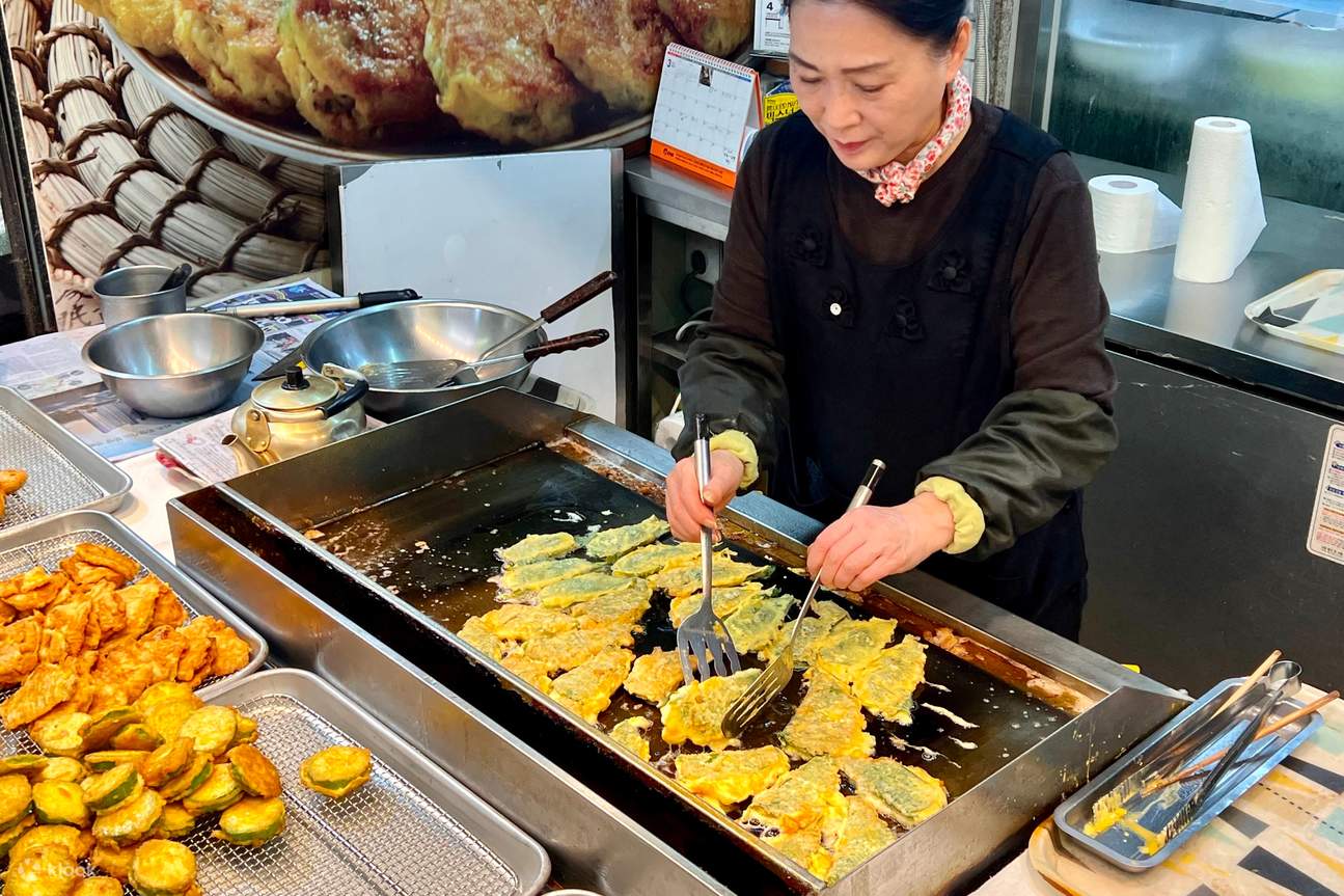 Mangwon Market Food Crawl: What I Would Eat With ₩20,000